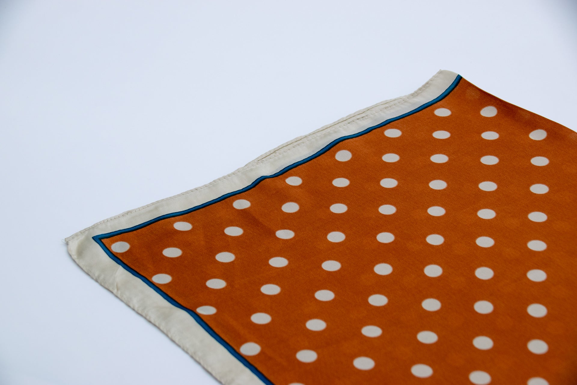 Foulard "Petit Pois" (Coccio)